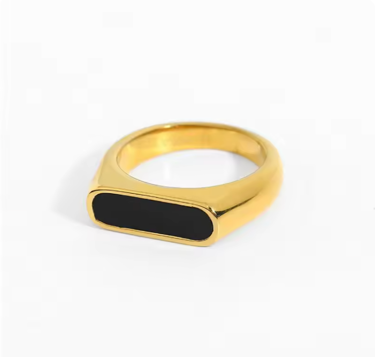 Rectangle Zircon Gold Ring