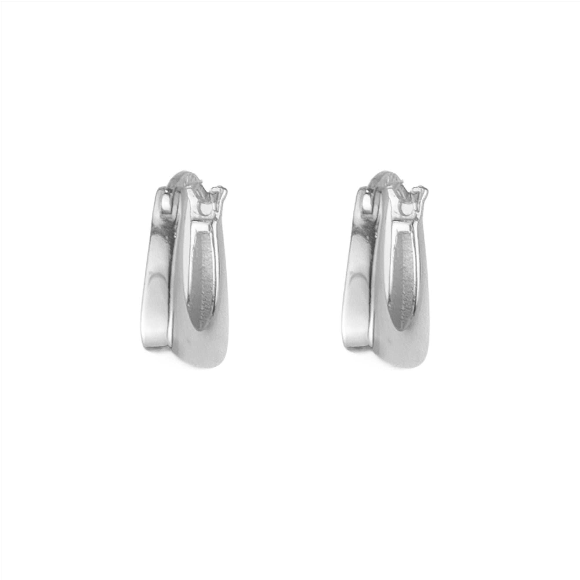 Hilton Square Huggie - Silver