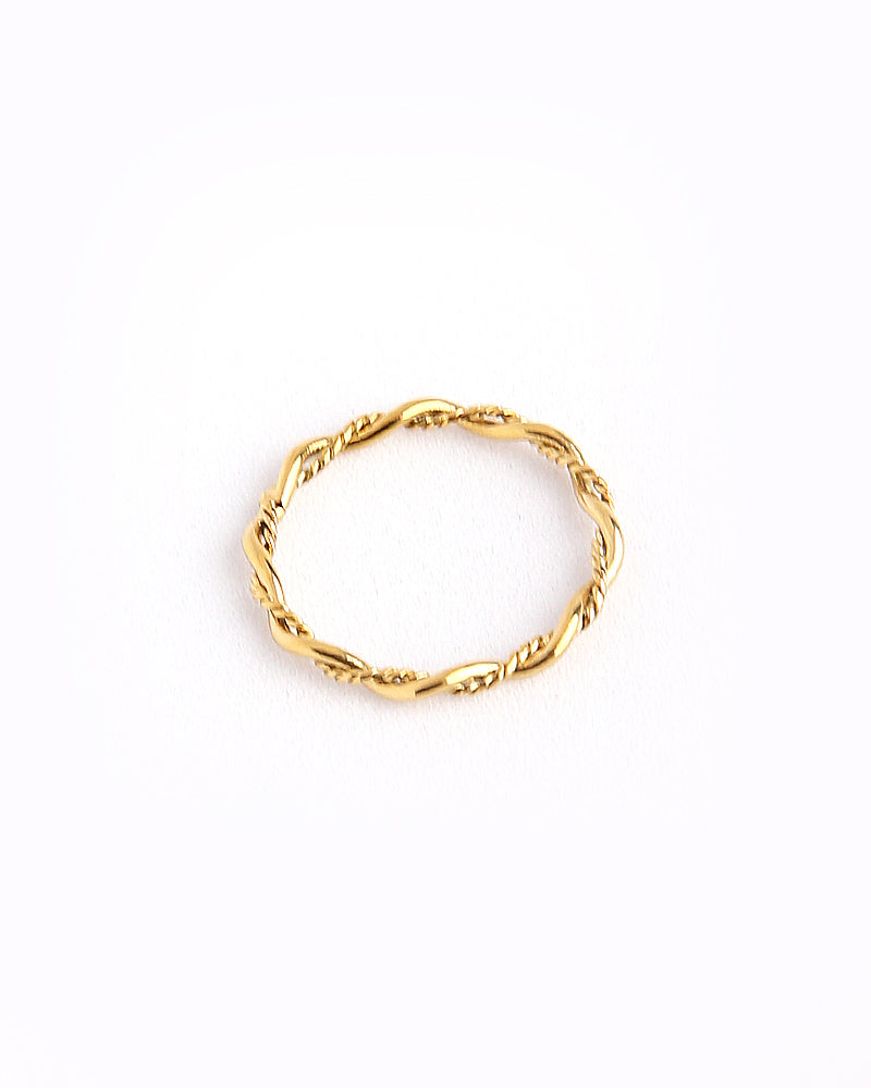 Riviera Twisted Chain Ring - Gold