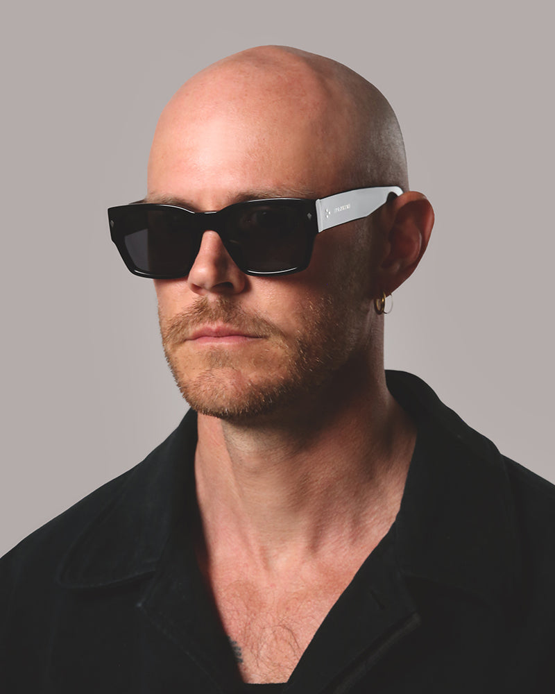 Proxim Deen - Satin Black