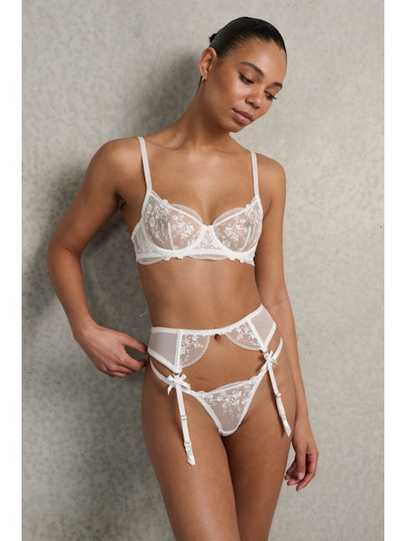 Sofia Garter Belt- White