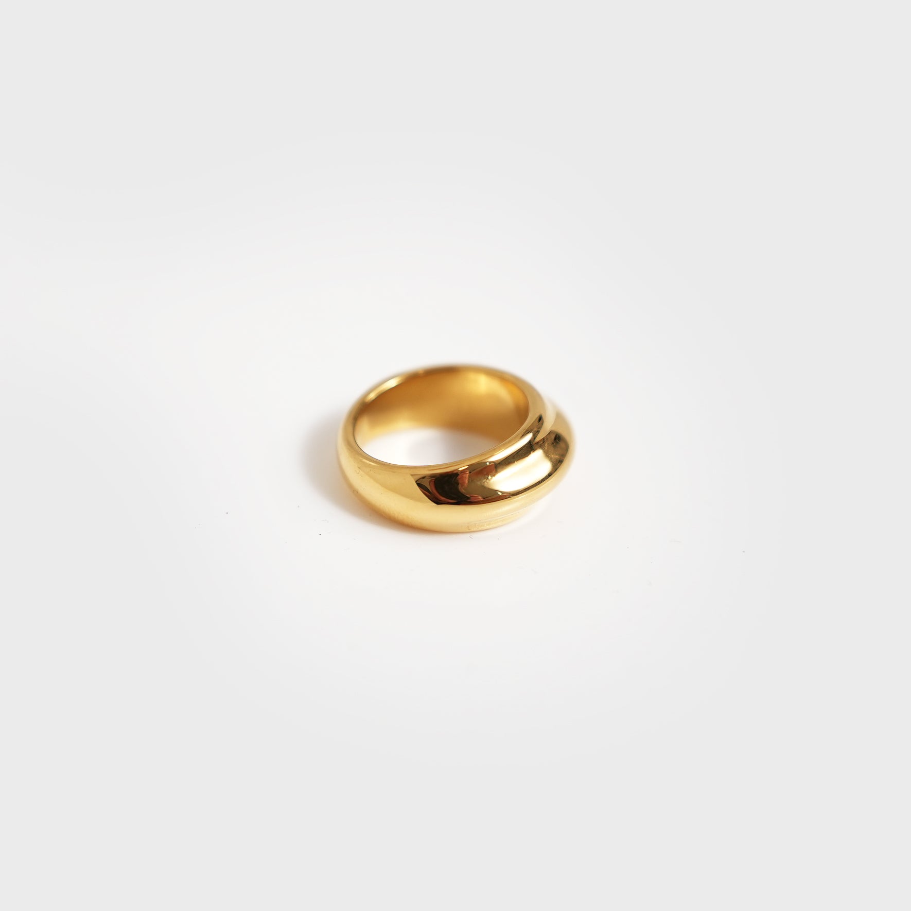 Doma Chunky Ring - Gold