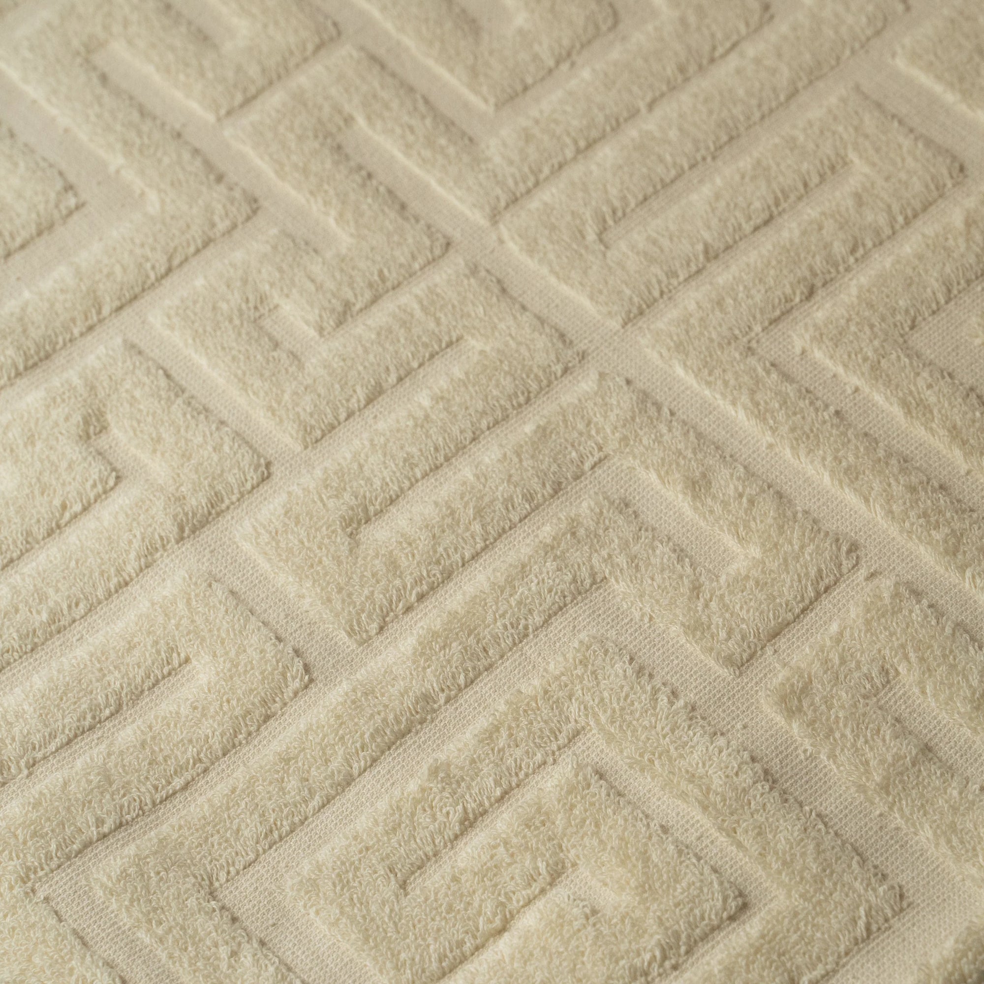 Renji Bath Towel - Cream