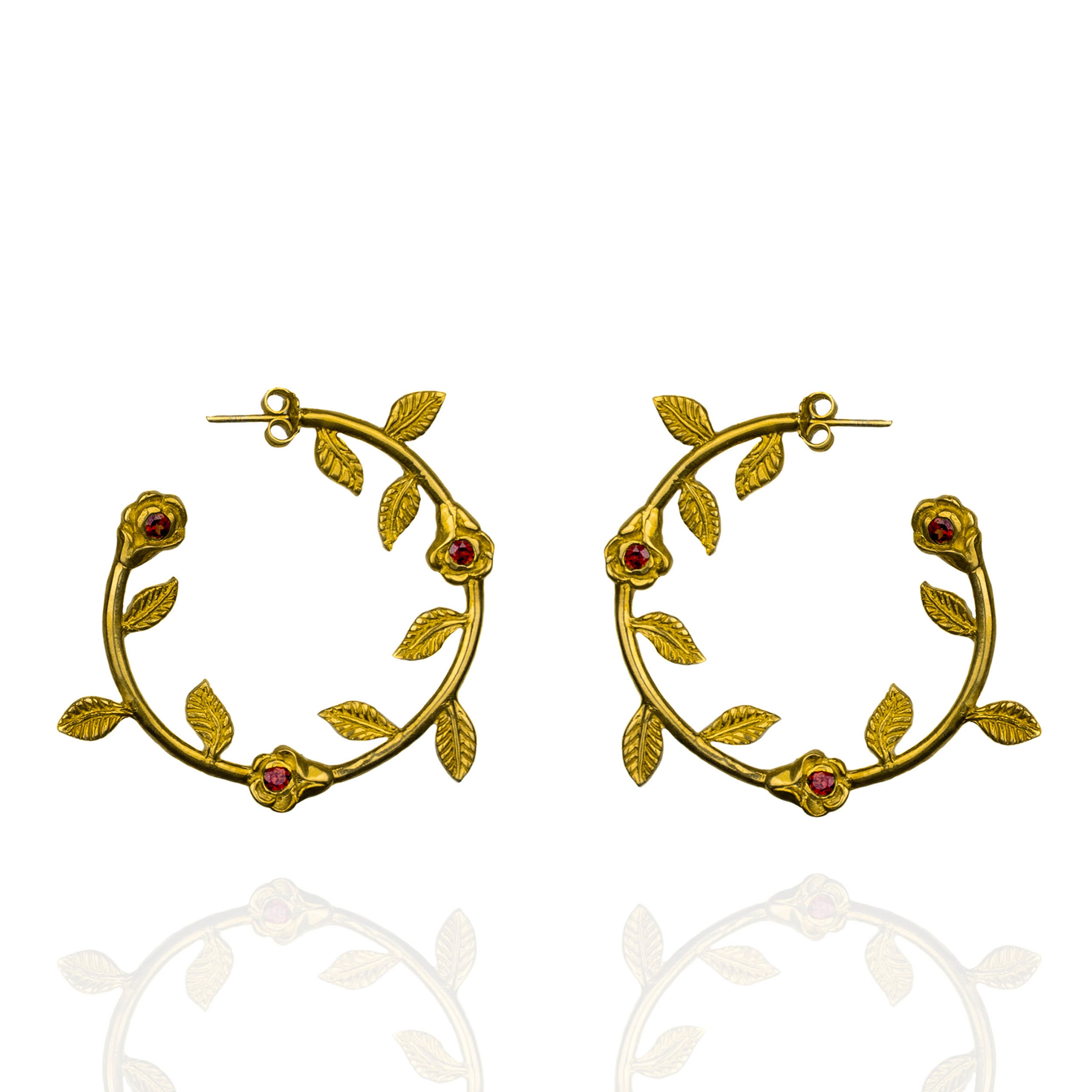 Bella Donna Gold Earrings with Garnet